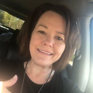 Meet your Posher, Stacy